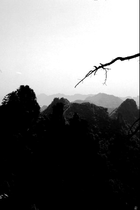 shan1.jpg (31159 �ֽ�)